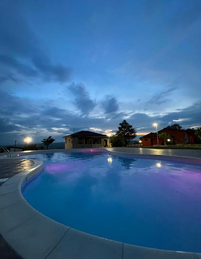 Truni Farm Country House Bed and Breakfast Bisaccia Buitenkant foto